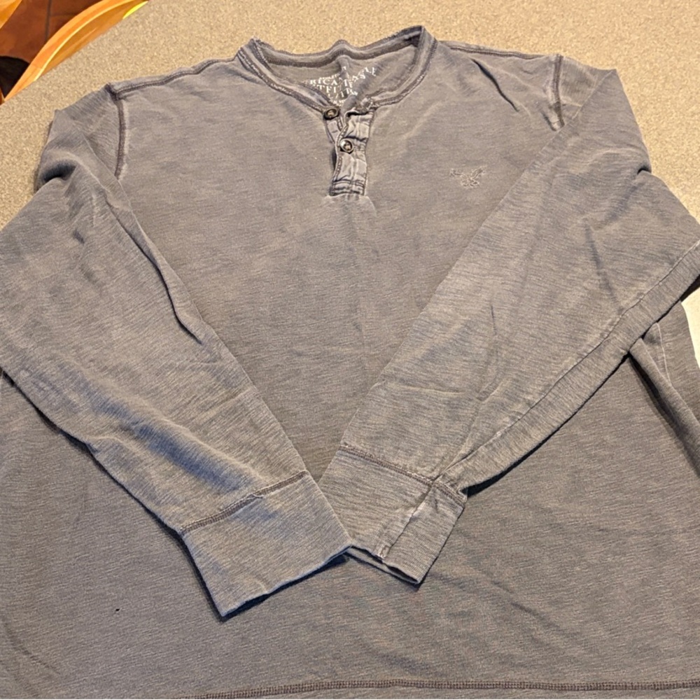 American Eagle Outfitters Gray Henley Shirt